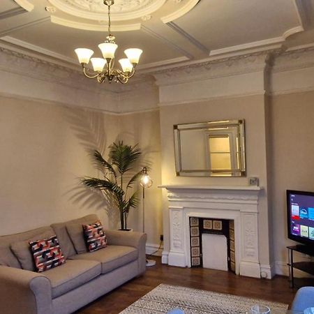 Charming Flat In Wimbledon Lejlighed London Eksteriør billede