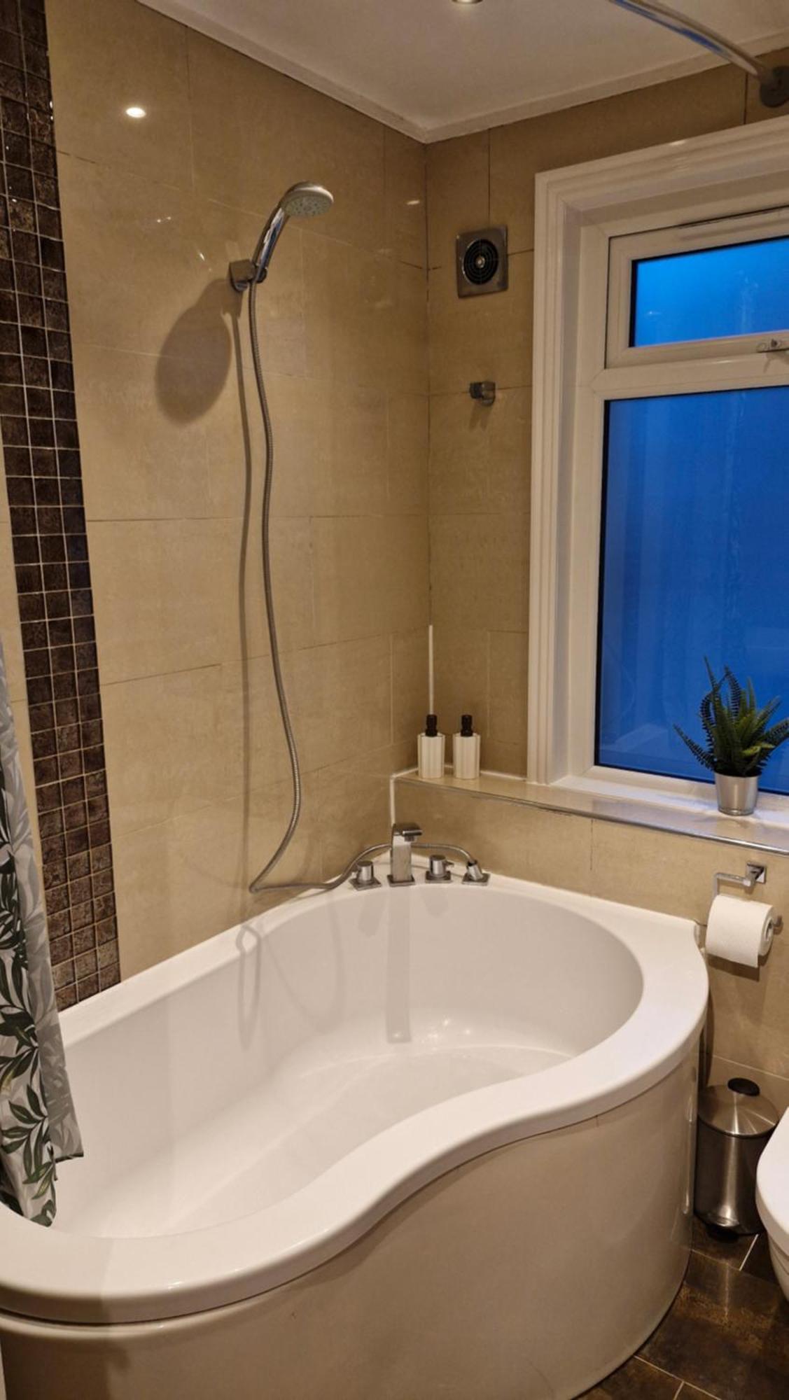 Charming Flat In Wimbledon Lejlighed London Eksteriør billede
