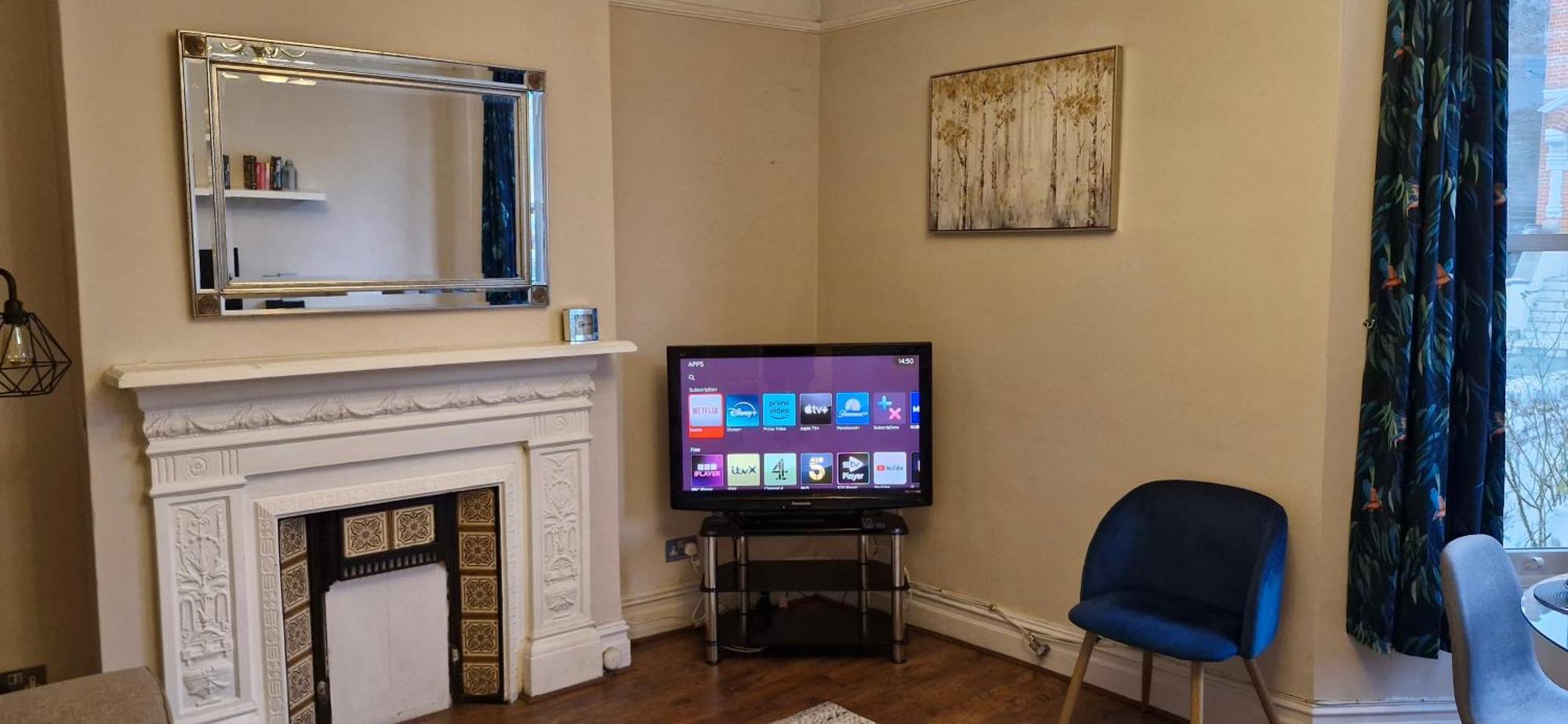 Charming Flat In Wimbledon Lejlighed London Eksteriør billede