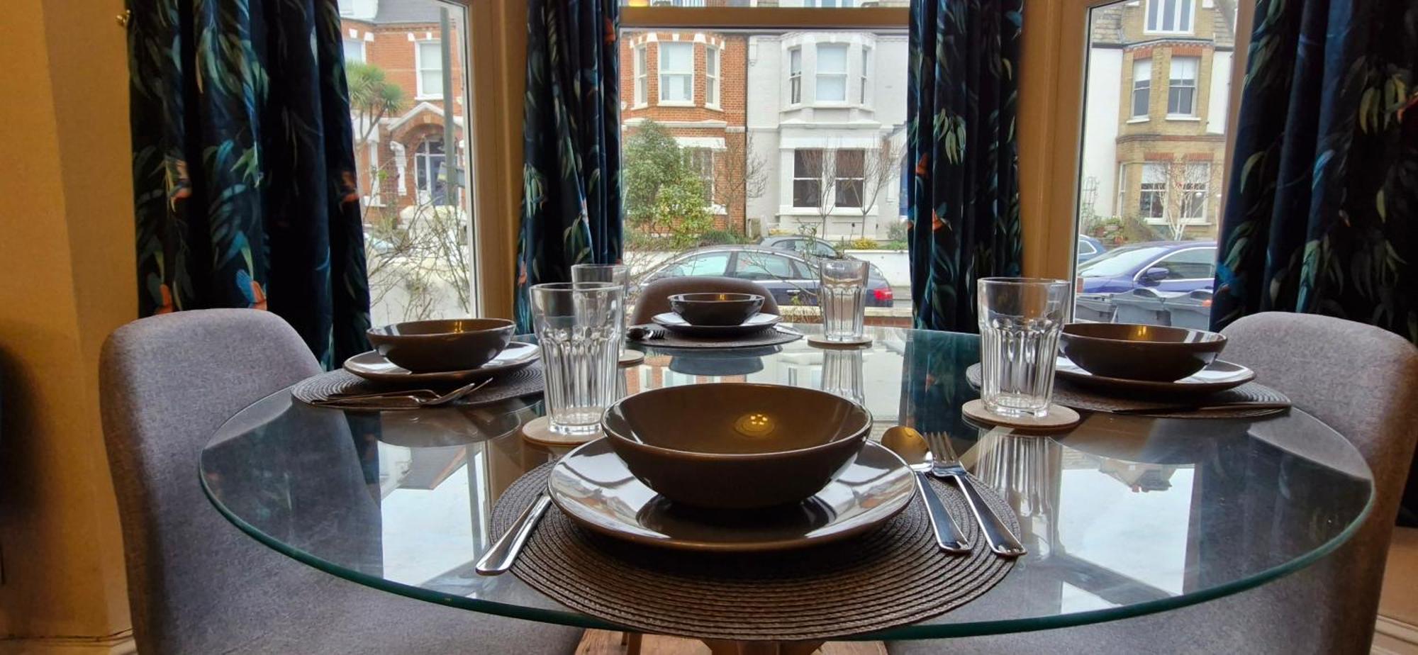 Charming Flat In Wimbledon Lejlighed London Eksteriør billede